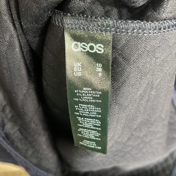 NWT ASOS MATERNITY Navy Quilted Sheath Dress Sleeveless Faux Wrap Size 6 - Picture 11 of 11